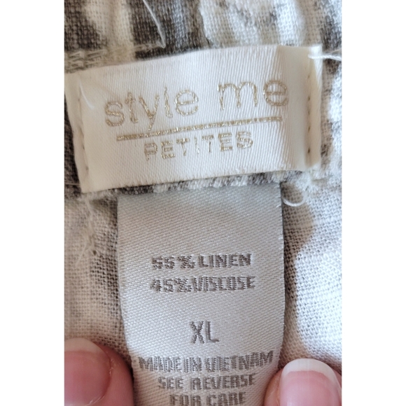 Like New Petite Style Me Lounge Off White Pants Gray Geo Pattern Size XL Petite - Picture 8 of 9